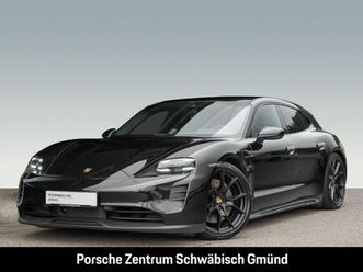 porsche taycan gts sport turismo ha-lenkung head-up bose