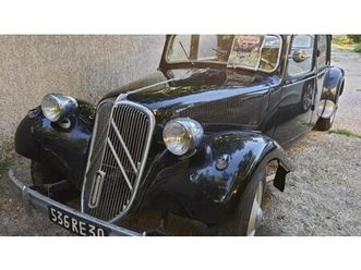 1955 citroen traction avant noir manuel, 3 vitesses condu...