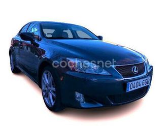 lexus is 220d sport