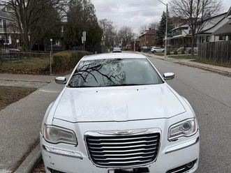 2012 chrysler 300