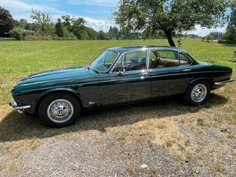 jaguar xj6 serie 2 in britisch racing grün topzustand