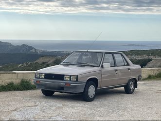 renault 9 c broadway