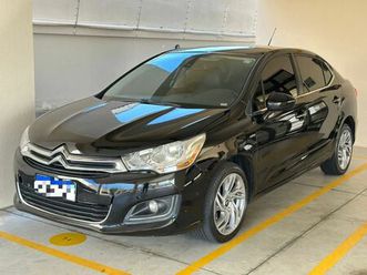 lounge exclusive 1.6 turbo 4p aut.