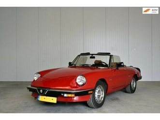ALFA ROMEO SPIDER DUETTO alfa-romeo-spider-2-0