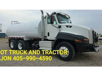 2015 cat ct660 4000 gallon water tank sprayer truck 31k miles 4500hr c