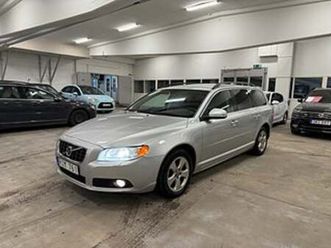 volvo v70 2.4d momentum 175hk