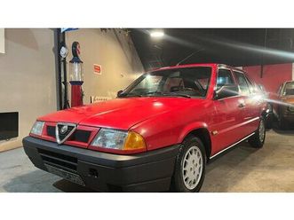 1990 alfa romeo 33 rouge manuel, 5 vitesses conduite à ga...