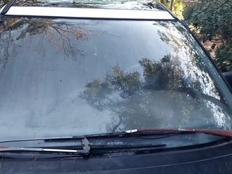 1991 toyota previa le