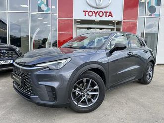 1-5-136ch-business-2wd