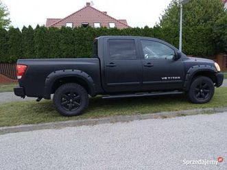 nissan titan 5.6v8 lpg 320km hak 4200kg zamiana kleczew - sprzedajemy.pl