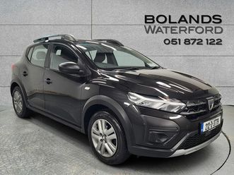 dacia sandero stepway tce 100 lpg stepway essentia