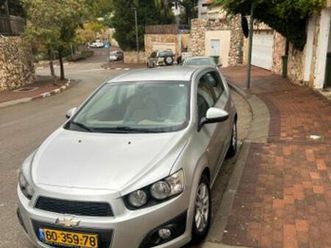 lt אוט׳ האצ'בק 5 דל 1.6 (116 כ״ס)