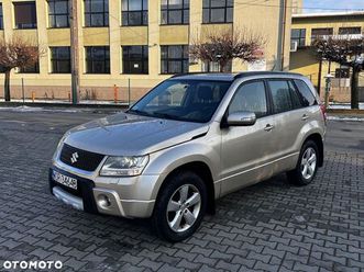 suzuki grand vitara 2.4 de luxe