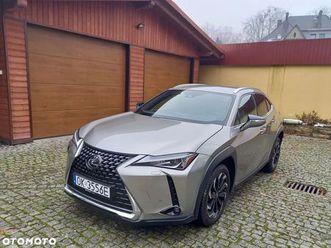 lexus ux 200 gpf business 2wd
