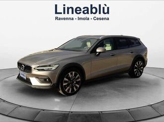 v60 cross country d4 awd geartronic business plus