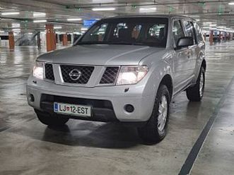 nissan pathfinder 2.5 dci xe