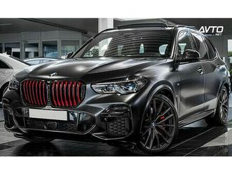 bmw serija x5: m50i xdrive edition black vermilion