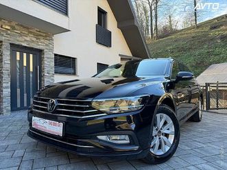 volkswagen passat variant 2.0 tdi elegance avt. masaža-kamera-harman kardon-