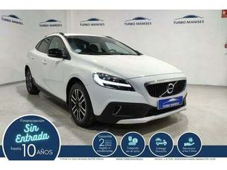 volvo v40 2.0 t3 plus
