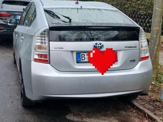 toyota hybird perius 2012/2013