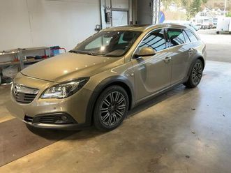 opel insignia country tourer 4x4 pano leder xenon opc