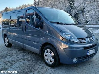 renault trafic grand passenger black edition