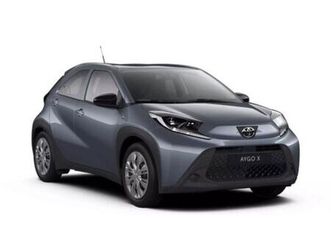 toyota aygo x 1.0 vvt-i 72 cv 5p. undercover s-cvt nuova a roma
