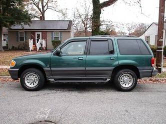 2001 mercury mountaineer 4x4 v-8 **** 115k miles***