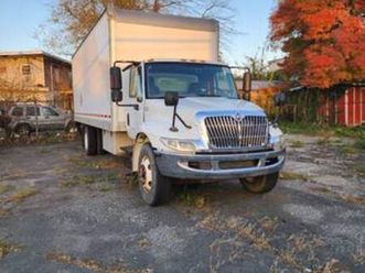 2012 international 4300 box truck