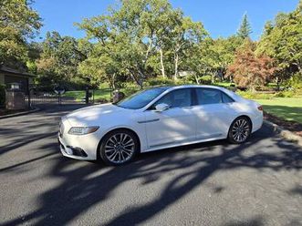 2017 lincoln continental reserve