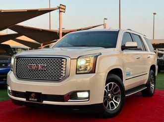 جي ام سي يوكون denali 2015 خليجي بحالة الوكالة التامة وسعر عرض ممتاز.