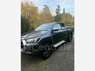 iv generation2 2.4 d-4d x-tra cabine invincible 4wd