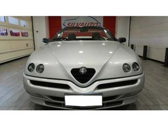 2001 alfa romeo spider argent manuel in italie - a vendre...