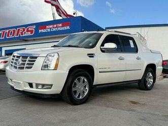 2011 cadillac escalade ext premium