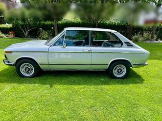 bmw 2002 touring