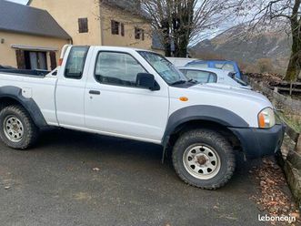 nissan navara