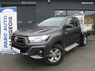 toyota hilux 2.4 d-4d 150ch x-tra cabine legende 4wd benne hydrolique