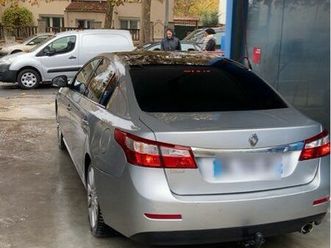 renault latitude initiale 2.0 dci 175ch full option