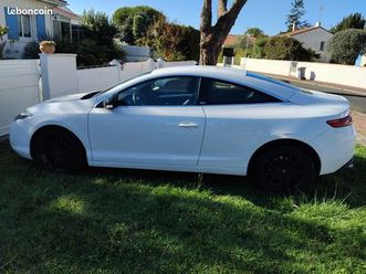 renault laguna coupé 2.0 dci 127 000 km • 4control • excellent état