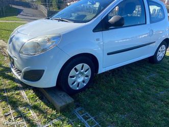 vends twingo tbe