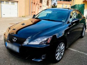 lexus is 220 d