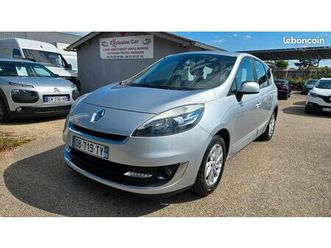 renault grand scenic iii 1.5 dci 110ch energy life eco² 5 places