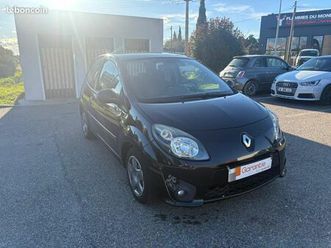 renault twingo ii night & day
