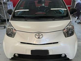 toyota iq 1.3 carbon model canton saint-gall - tutti.ch