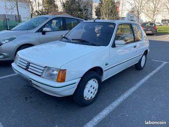 peugeot 205 lacoste
