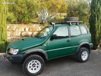 nissan terrano 2 équipé piste randonnée