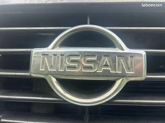nissan patrol y60 7 places 2,8l turbo diesel