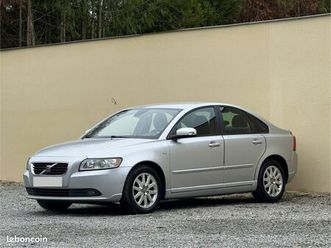volvo s40 1.6d 110cv kinetic 2009 221 000km