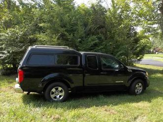 price reduced. small pickup- suzuki truck