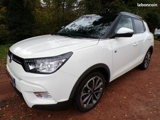 ssangyong tivoli 1.6xdi 115cv 1ere main luxury safety